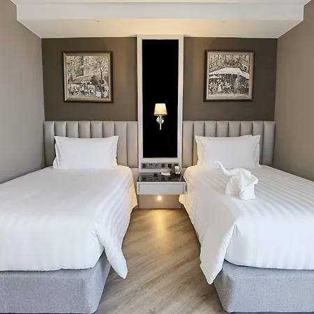 The Quartier Hotel Phrom Phong Thonglor By Compass